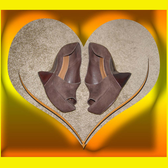 leifsdottir Shoes - New sz 9 Leifsdottir Brown Suede Wedge Shoes